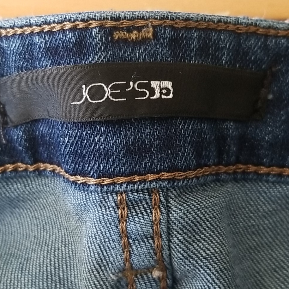 Joe's Jeans "The Skinny" - Picture 7 of 12